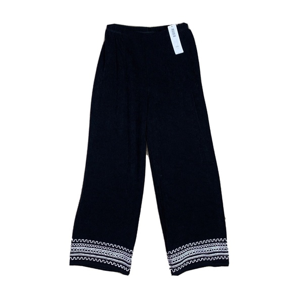 Chico Travelers Embroidered Crop Hem Black Pants Womens Size 00 New NWT $89 - Picture 1 of 5